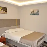 Otel Gold Cıty 3*