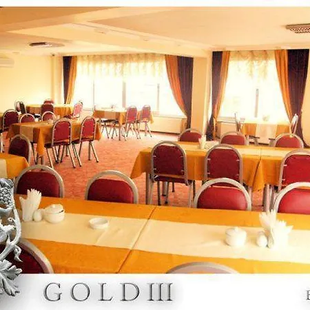 Otel Gold Cıty 3*